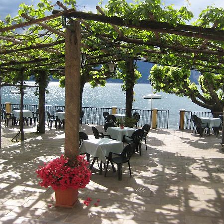 Albergo Riva Reno Di Leggiuno Exteriér fotografie